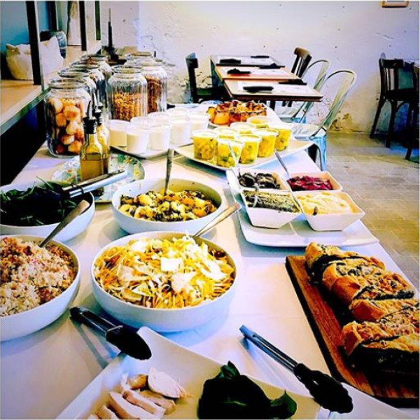 Cocktail dinatoire haut de gamme avec buffet pour mariage  